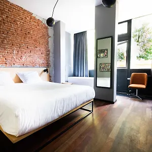 3* Otel The Arcade